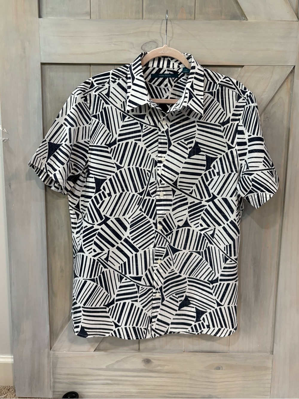 Perry Ellis Short-Sleeve Geo Print Shirt - Navy & White